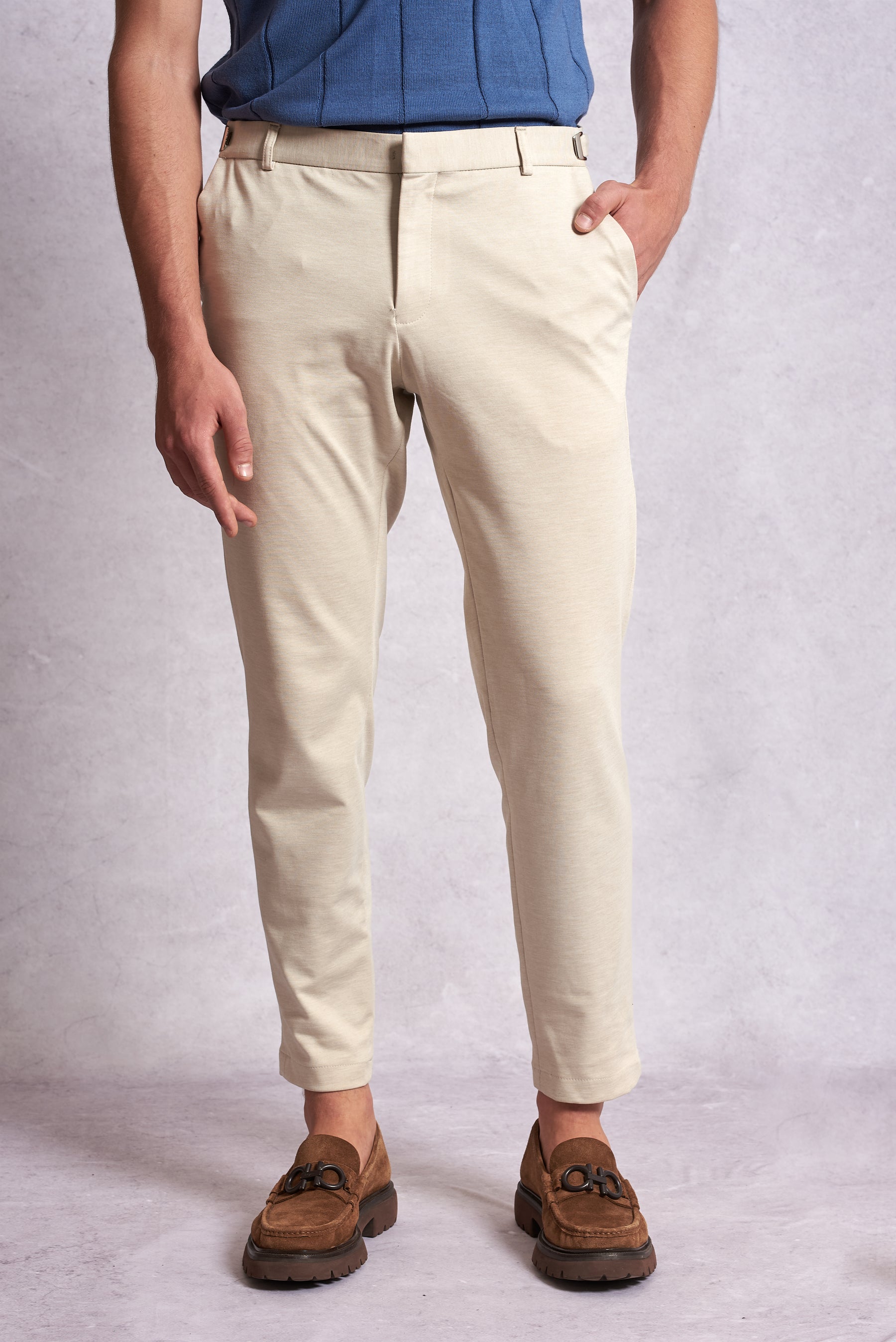 Calça Bege Ajustável