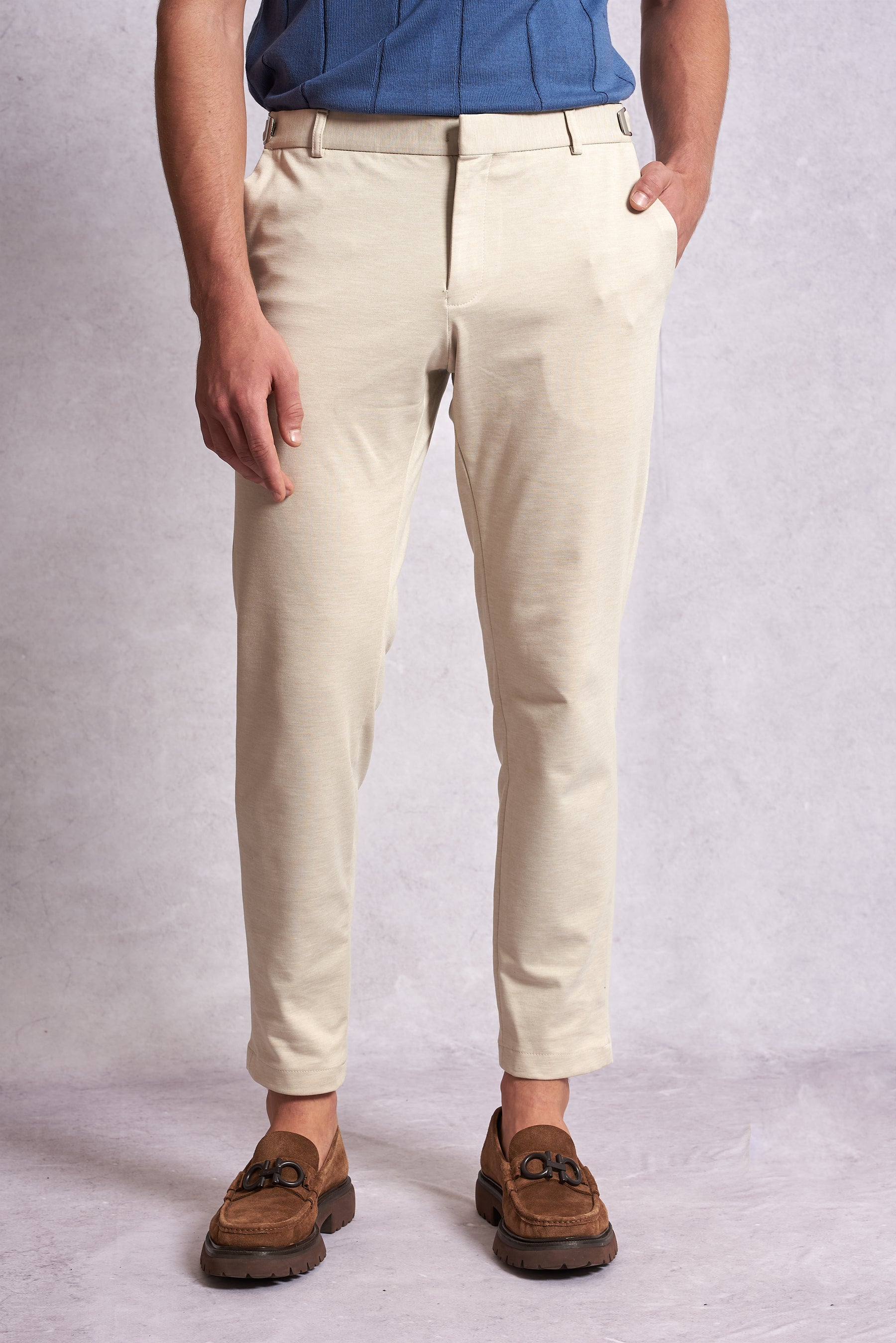 Calça Bege Ajustável